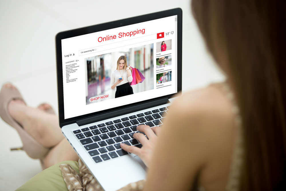 How Fashion Management Skills Help E-Commerce Business